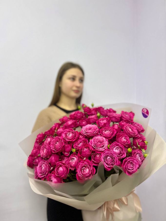 25 кущових троянд Марвелоуз